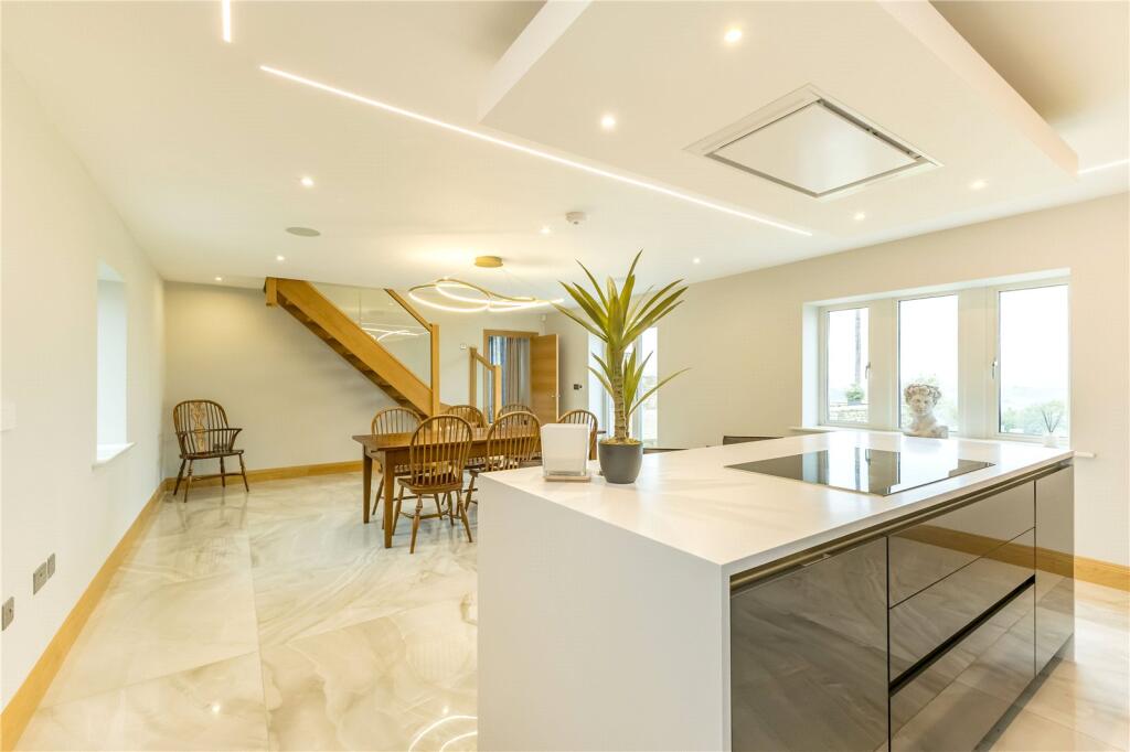 Living/Dining Kitche