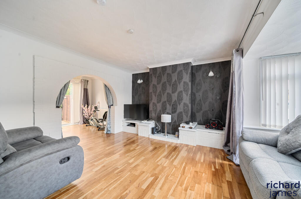 cce2a898b5244fe49772a3579e636679