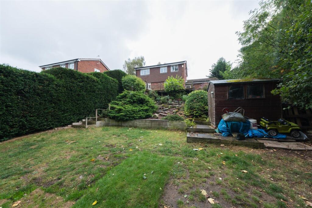 6 Warren Close-039.jpg