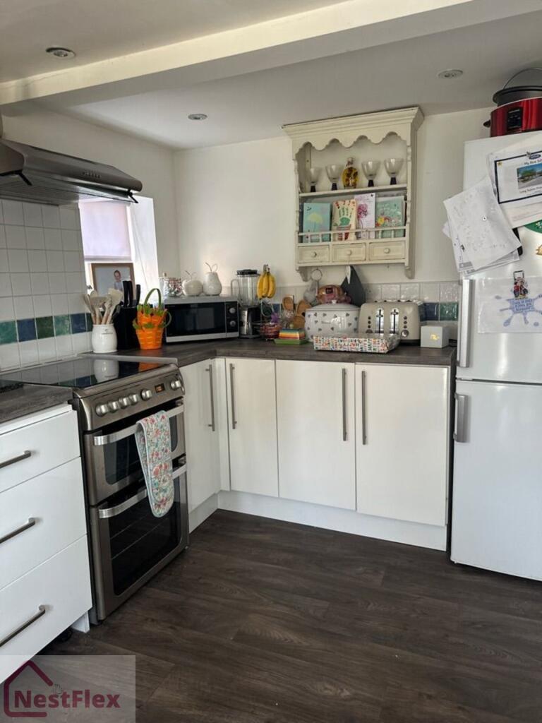 2 bull lane kitchen