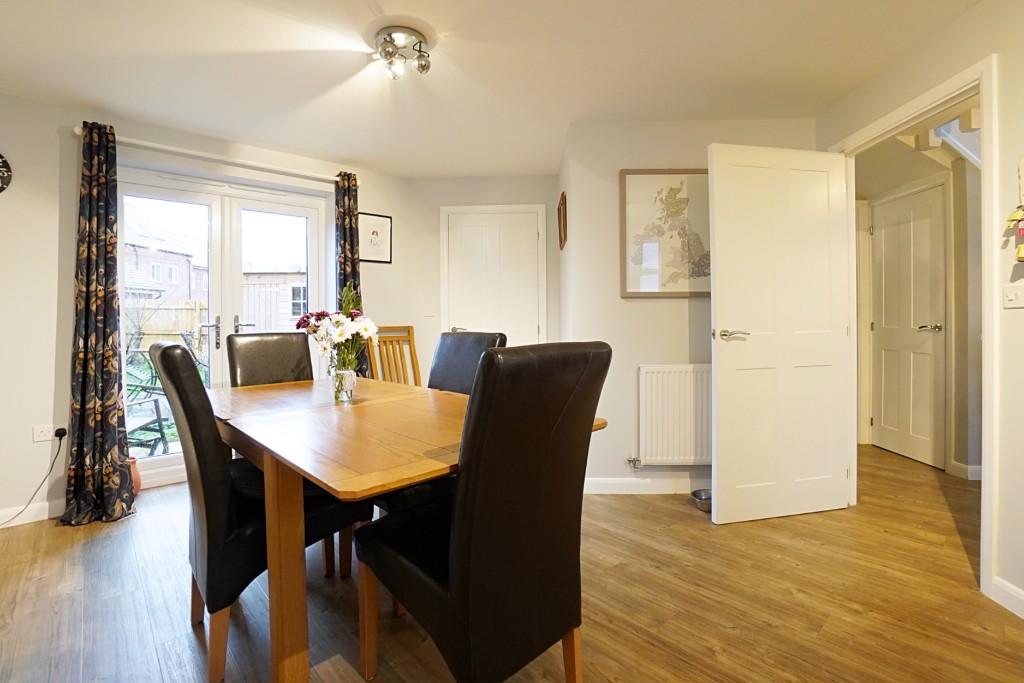 Kitchen dining room