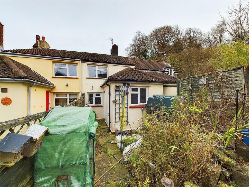 10 - Cottage for Auction, Clapton-in-Gordano.jpg