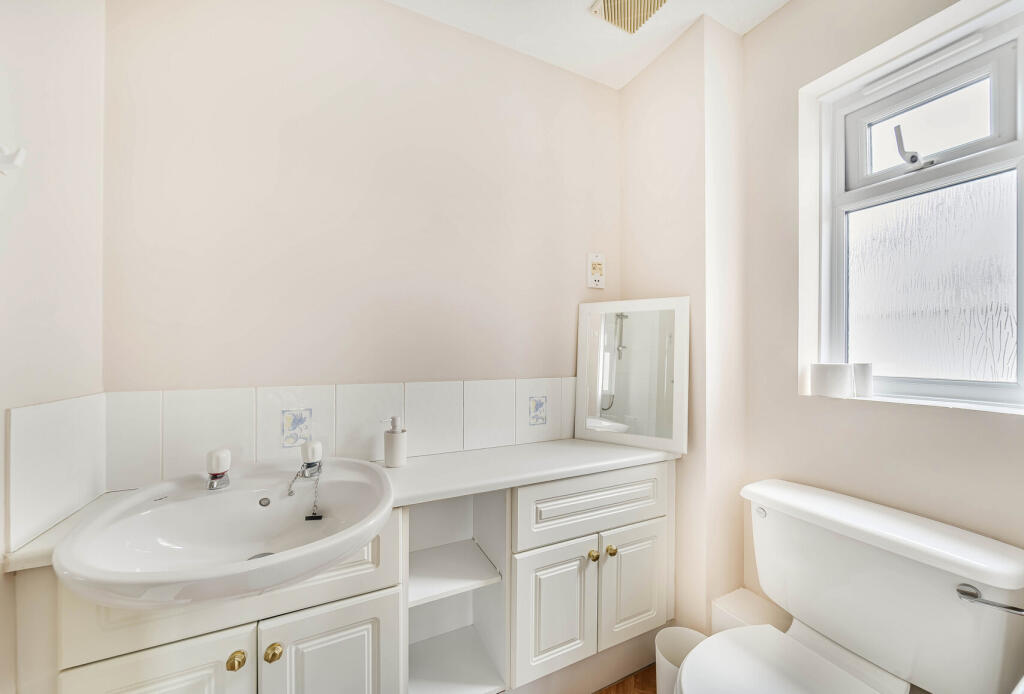 1364049-21-68e4d7...