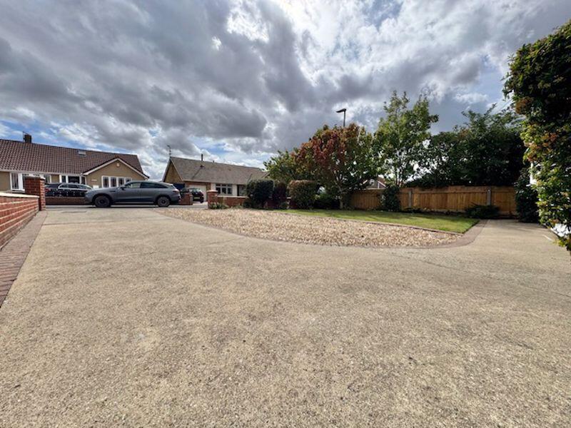 Front garden and double drive
