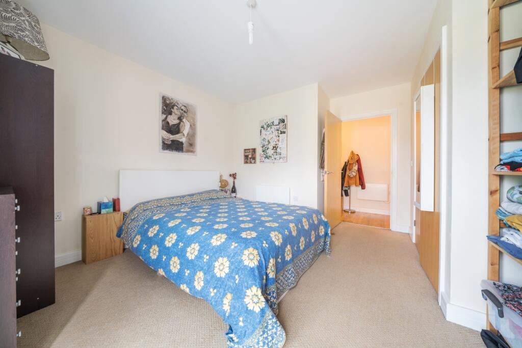 1360330-3-68d8065...