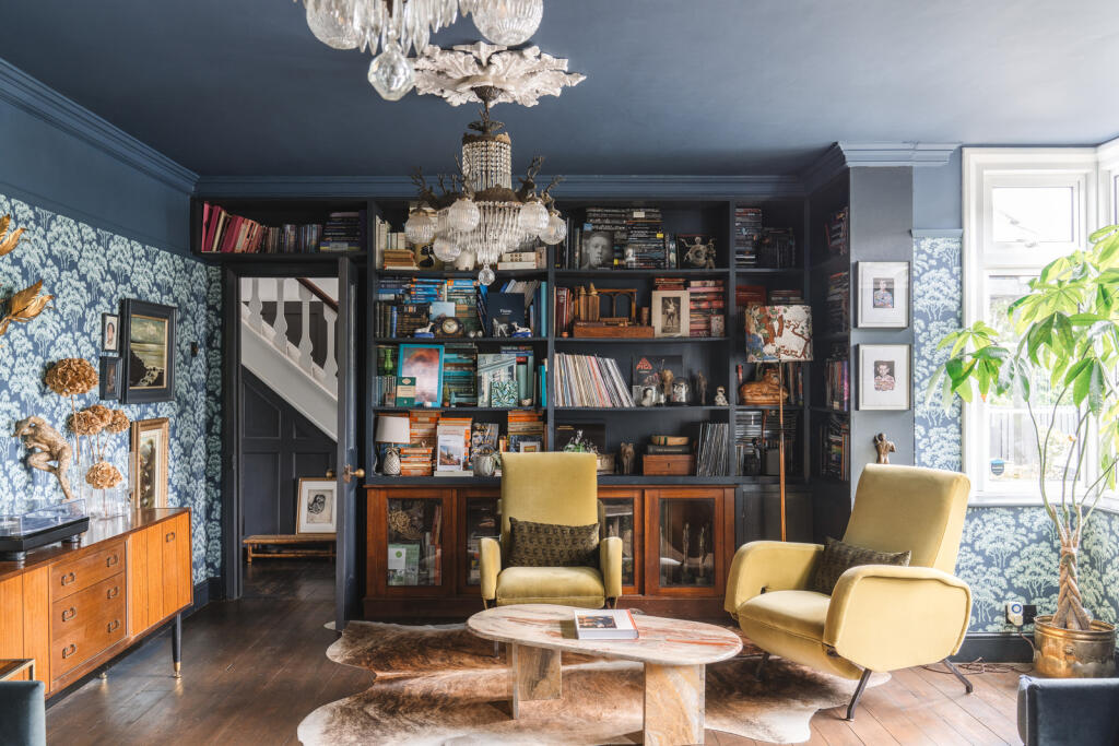 310986 - 84CranmoreLane_HighRes-61.jpg