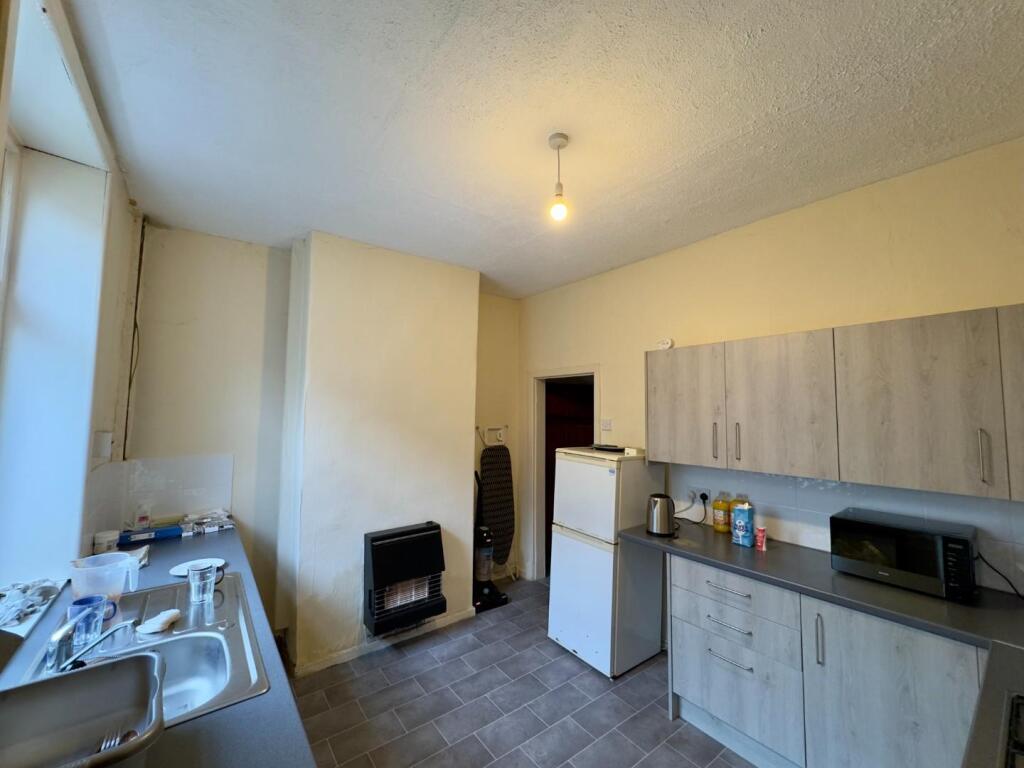 Hollingreave Road, Burnley, Kitchen Photo 2, For S