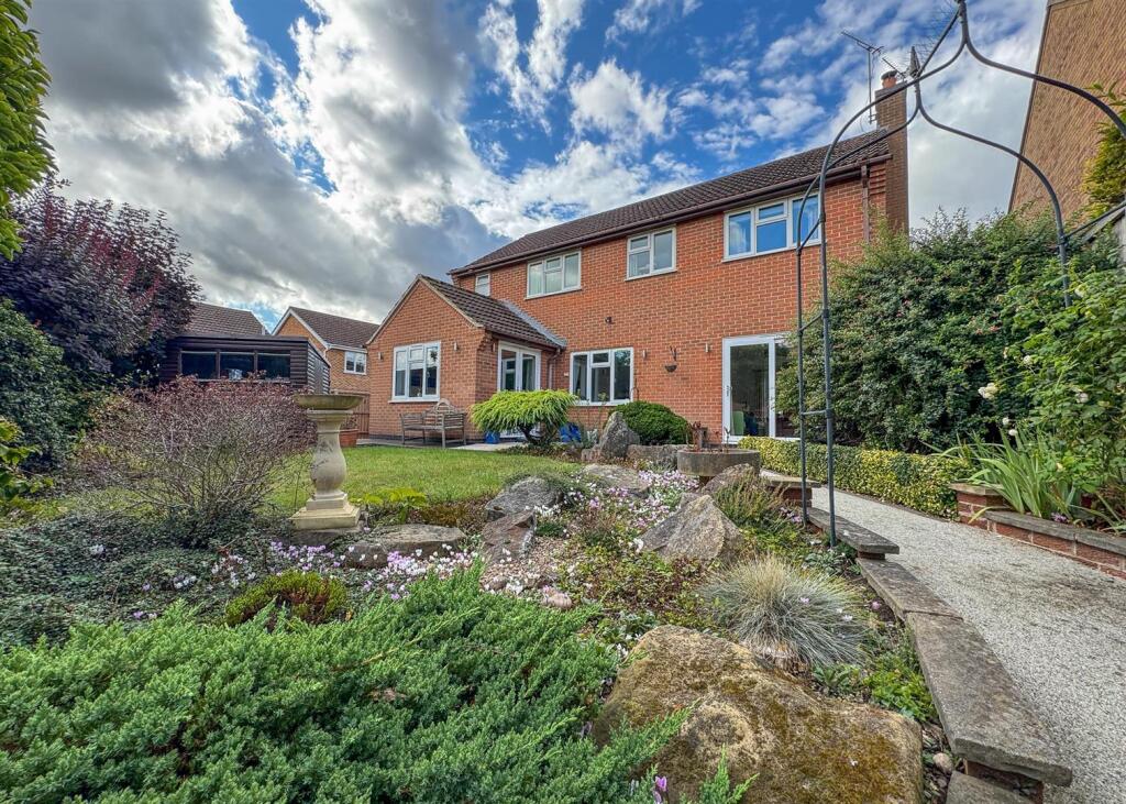 Loweswater Close, Barrow Upon Soar