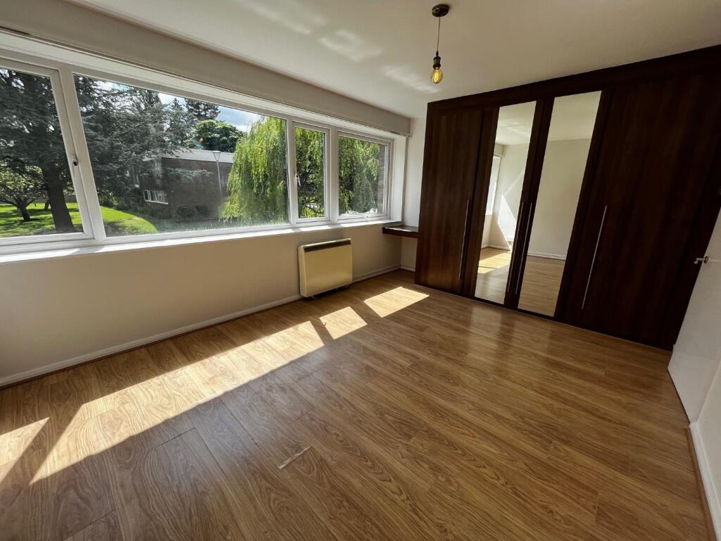 12 High Point Bedroom 2 pt 2.jpg