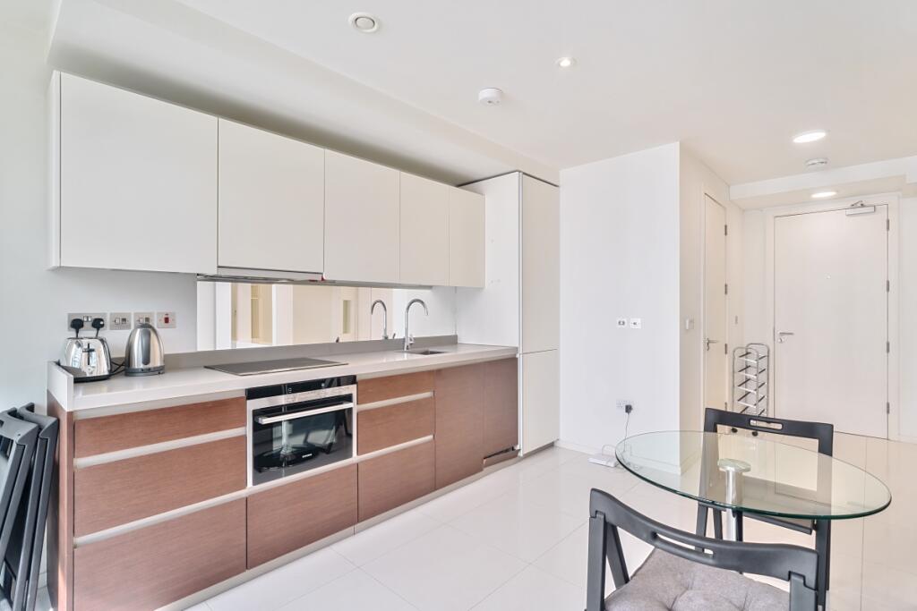 21-681a22d4496c4-...