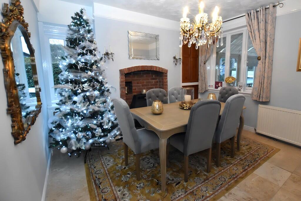 Breakfast Room