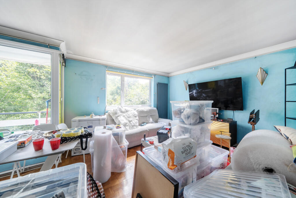 20-681b6fdaa3f59-...