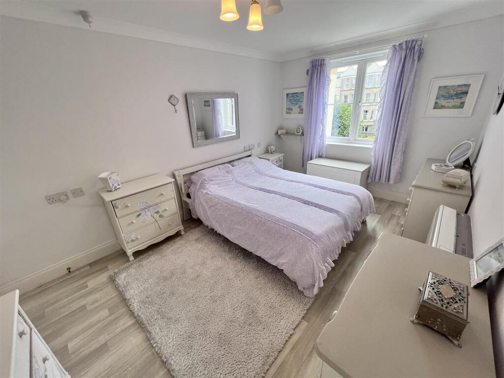 Double Bedroom