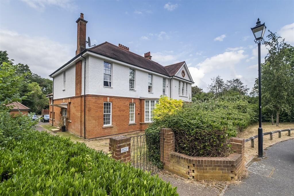 4-crossness-house-027.jpg