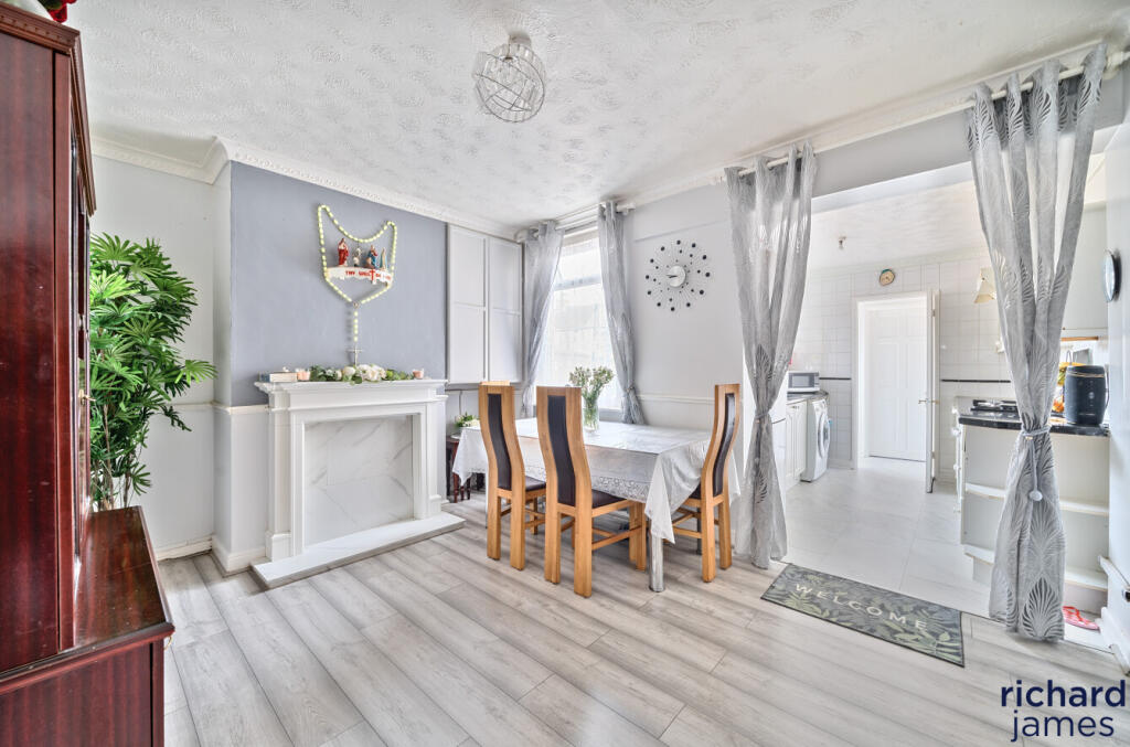 01e22159b34e4e3fb80a04e5cffe3d03