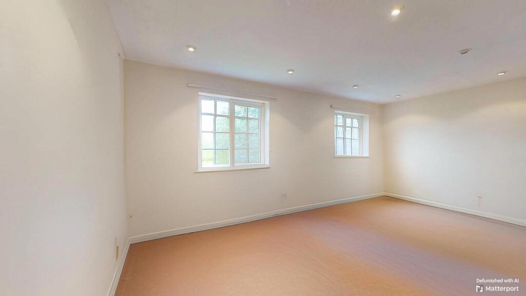 31-Breary-Lane-East-02212025_172927_defurnished