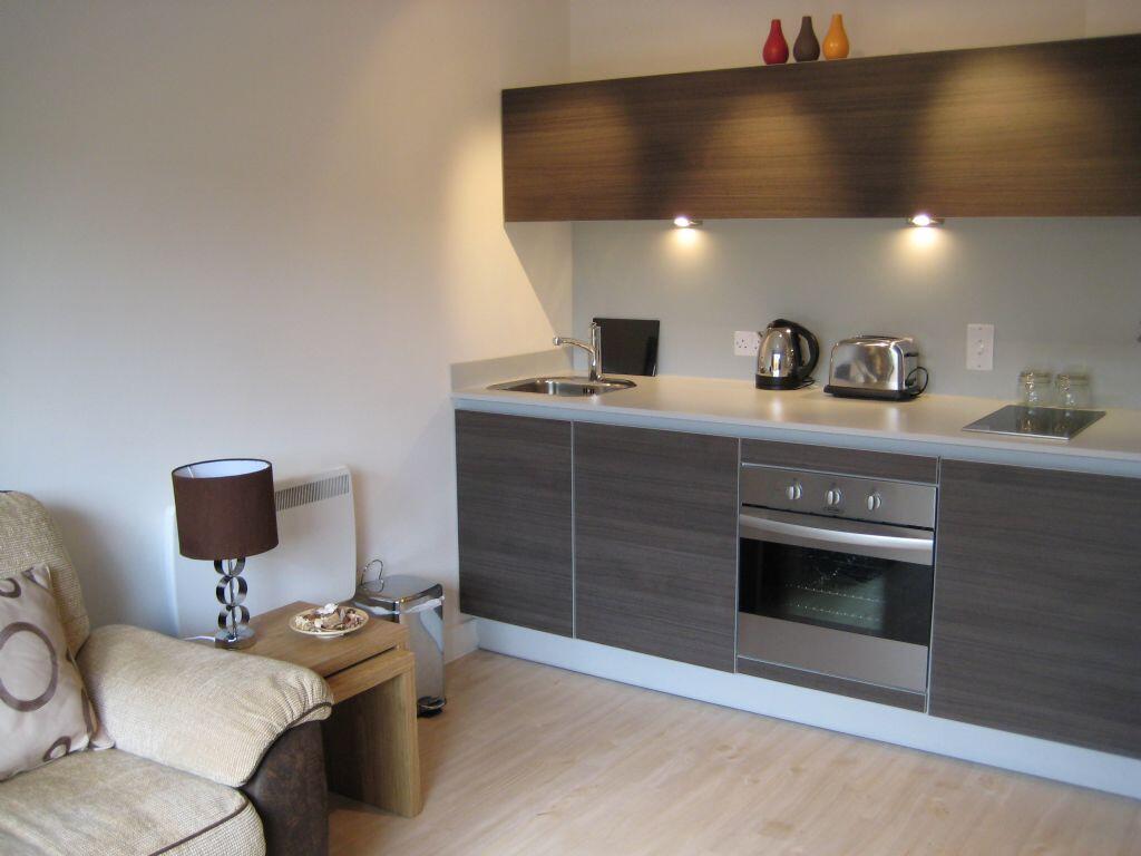 **AVAILABLE NOW**HUB FURNISHED STUDIO WITH SEPERATE BEDROOM AREA