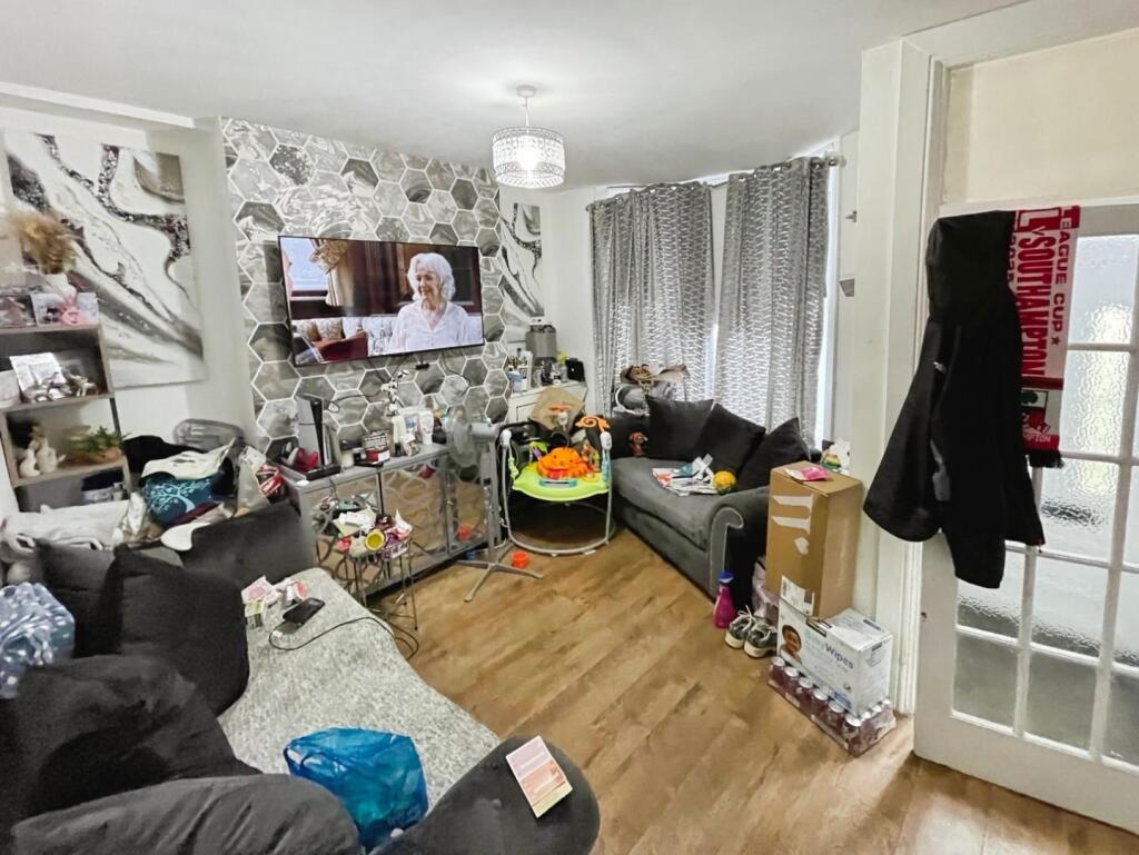 832f6282--47D3-BFFC-7ADDDE549406-20023-000002C9263