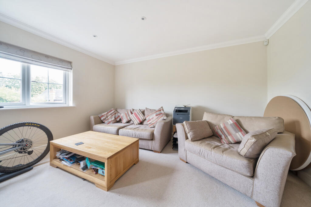 1297422-13-6846a1...