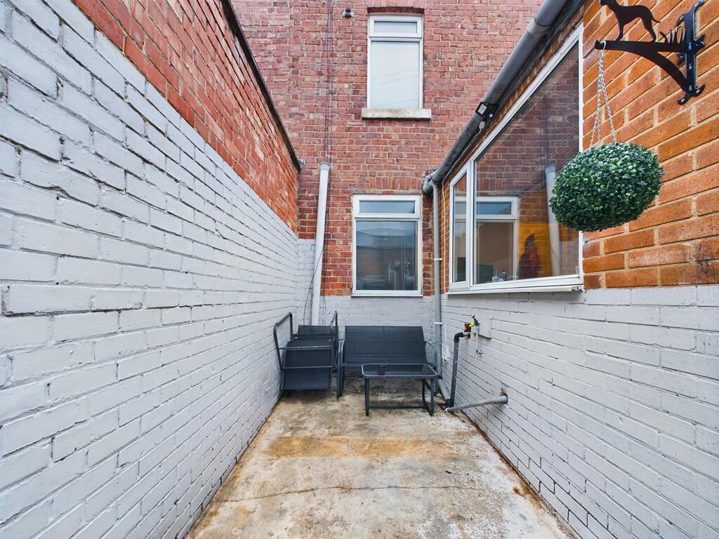 CAM01835G0-PR0153...