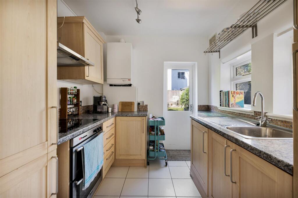 Trevelyan Road E15