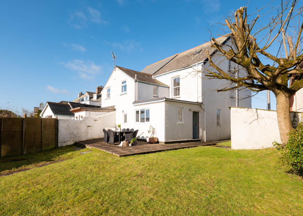 67c5cc9694321_Musters-30