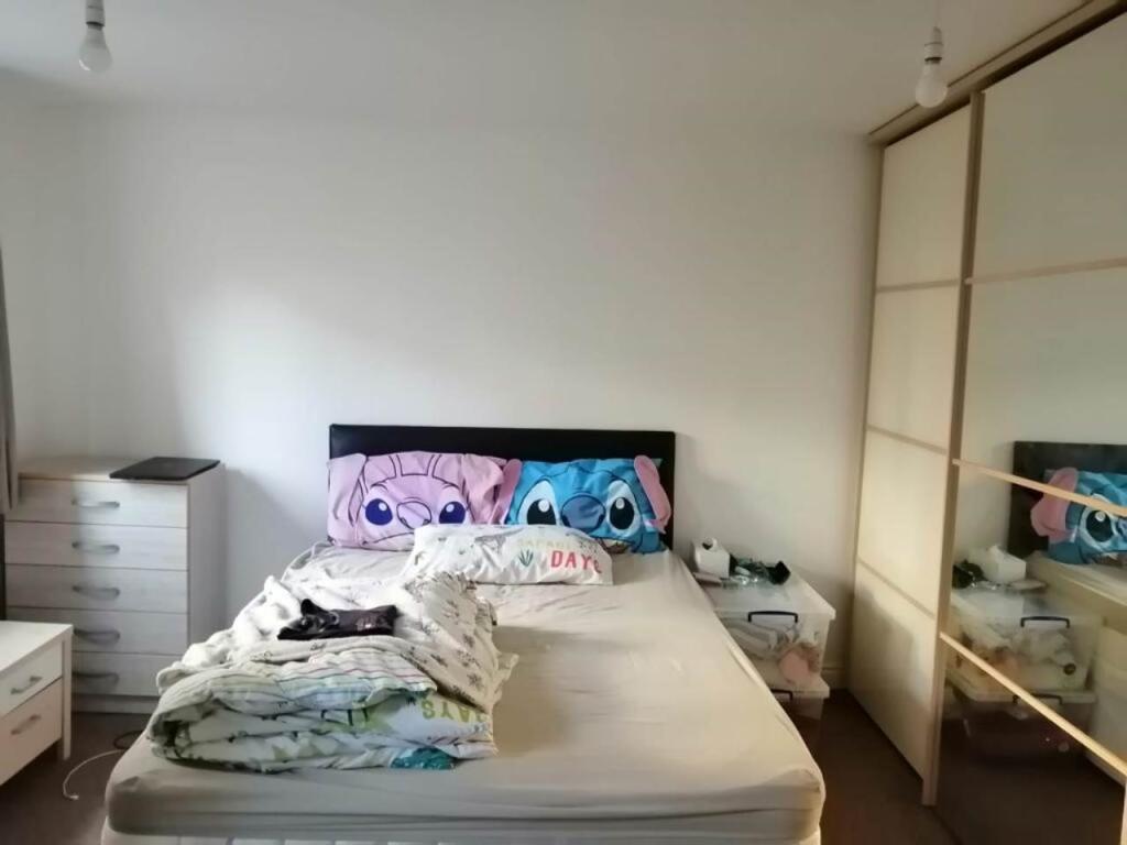 e79b8870-0e09-43fd-9