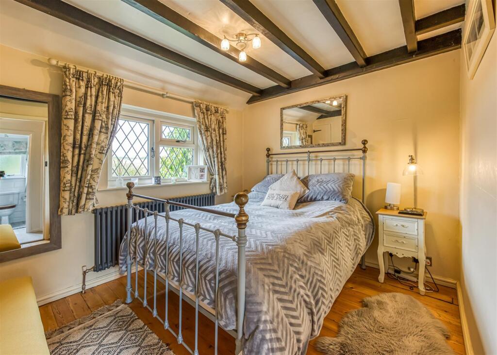 Smestow Gate Cottage-Bedroom 2.jpg