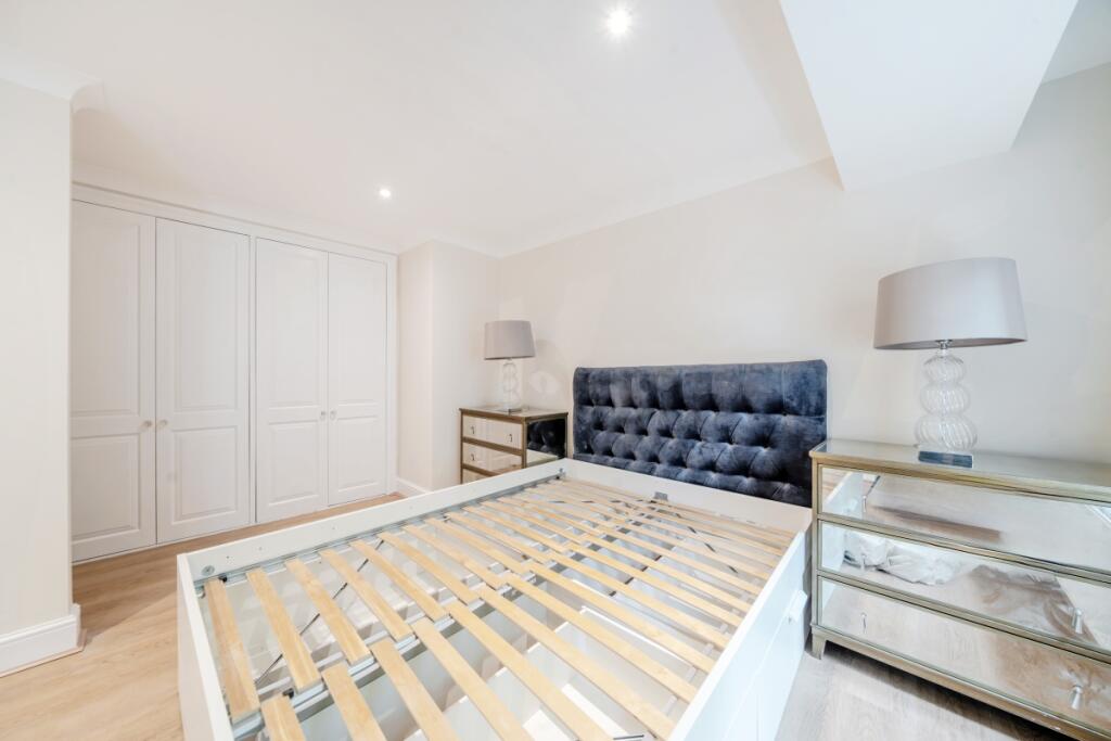 1362851-18-68de67...