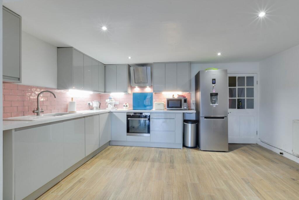 DSC_8485-DSC_8487 - Copy