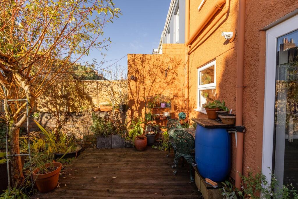 9 York Street, BS5-25.jpg