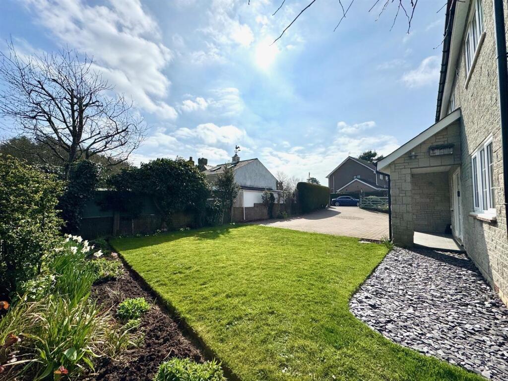 GARAGE AND GARDENS