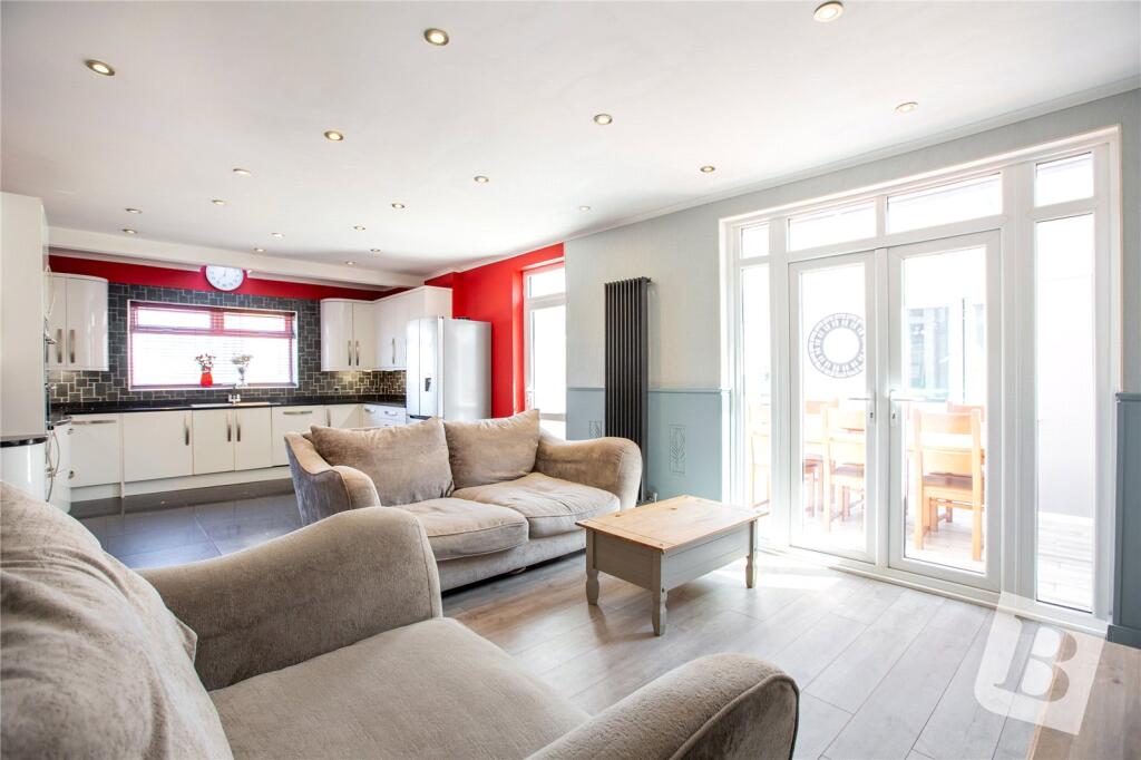 Kitchen/Diner/Lounge