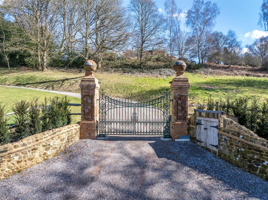 The Carriage House - drone high res-18.jpg