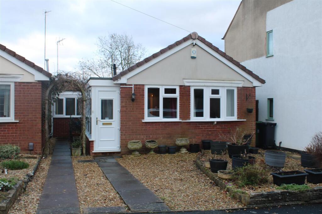 Victoria Street Wall Heath 1.jpg