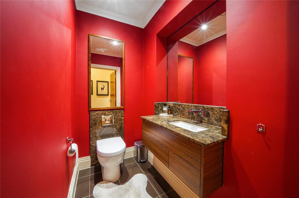 Guest Loo