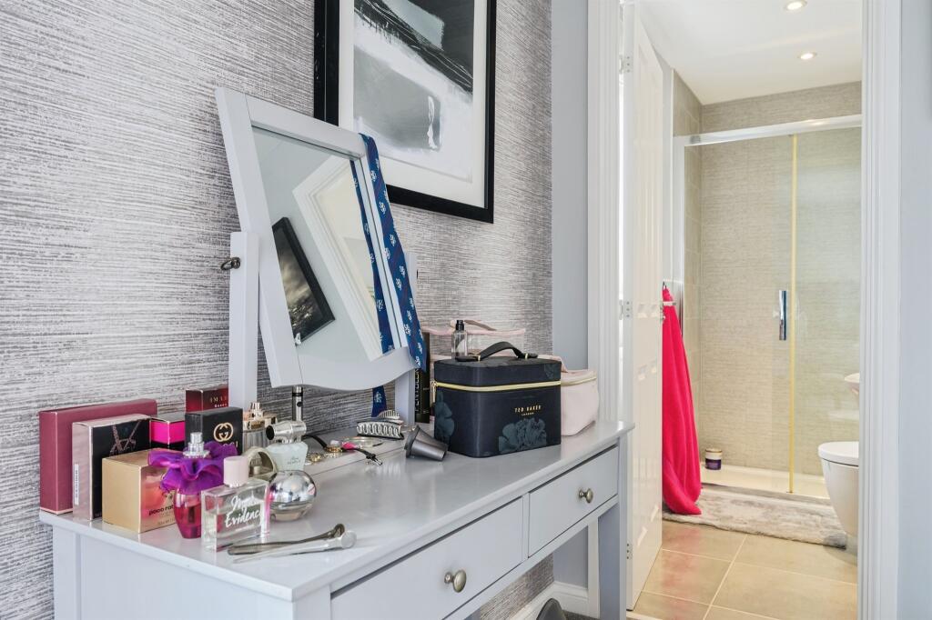 En Suite 2 