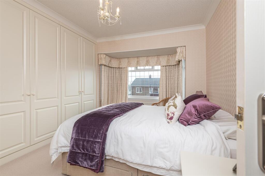 Double Bedroom 1