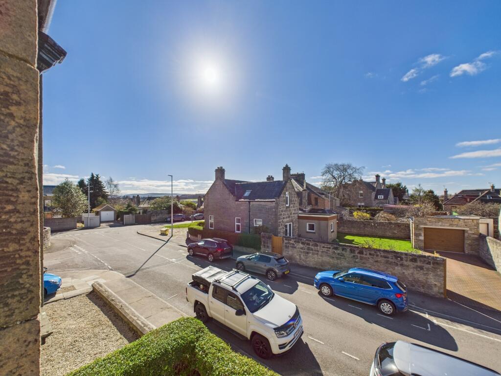 CAM03185G0-PR0090-STILL002