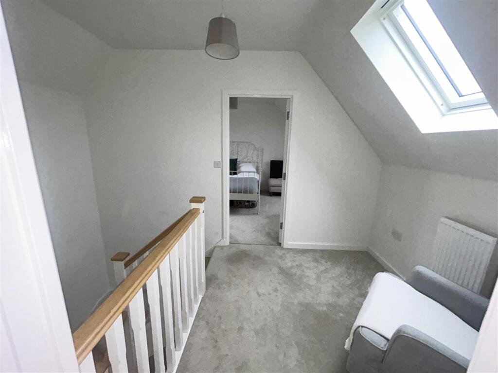 SECOND FLOOR LANDING