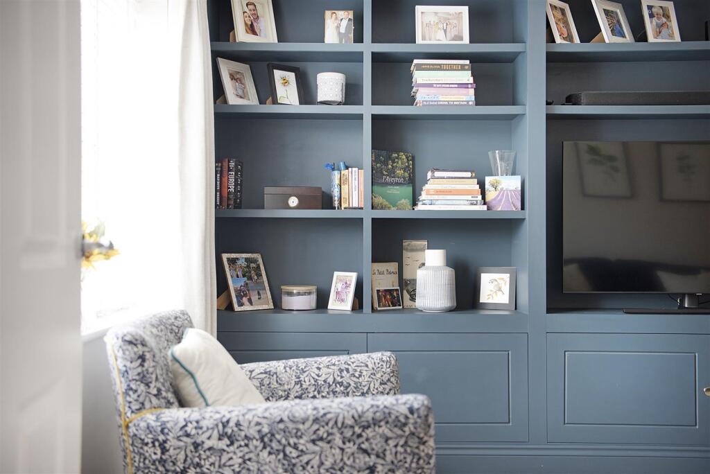 6 Beale Road ph39.jpg