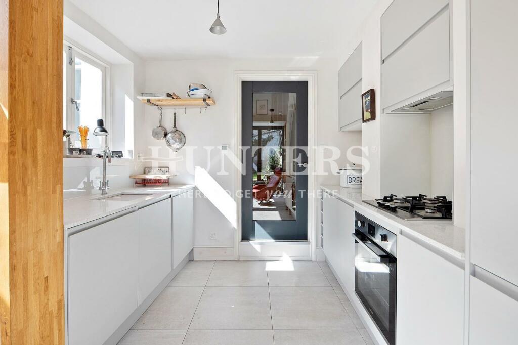 Modern Kitchen
