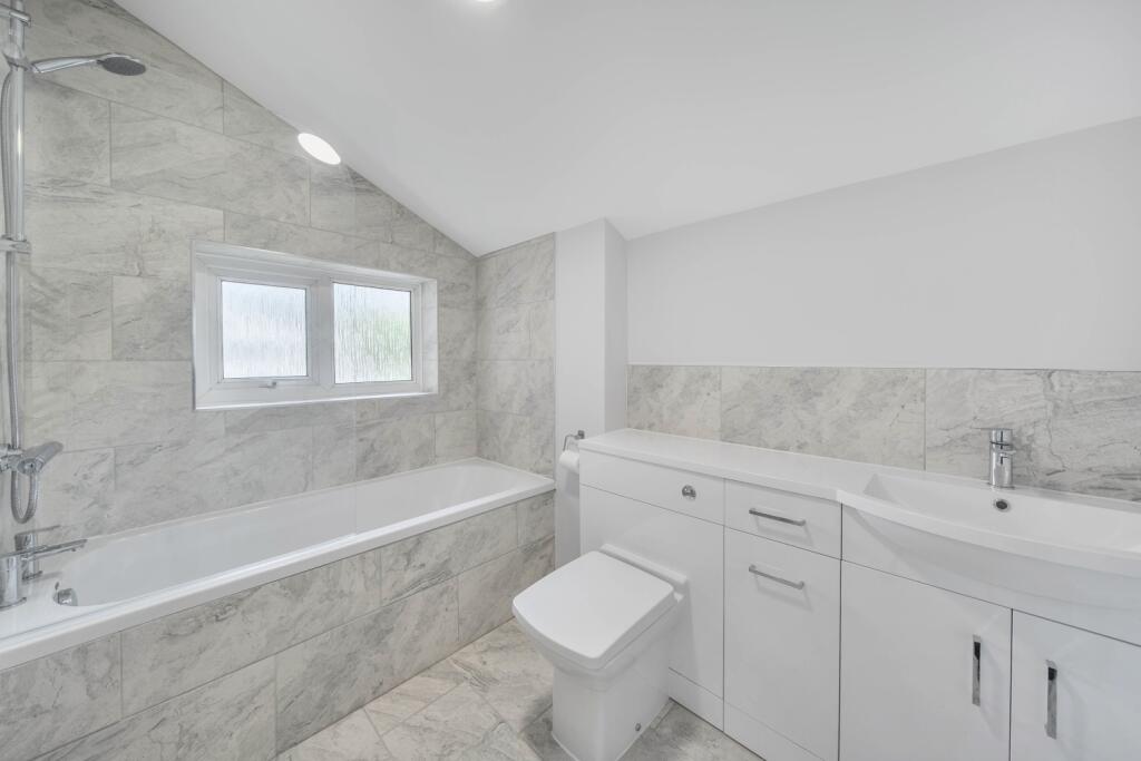 1332370-3-6889e52...