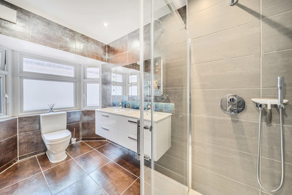 1358402-18-68e013...