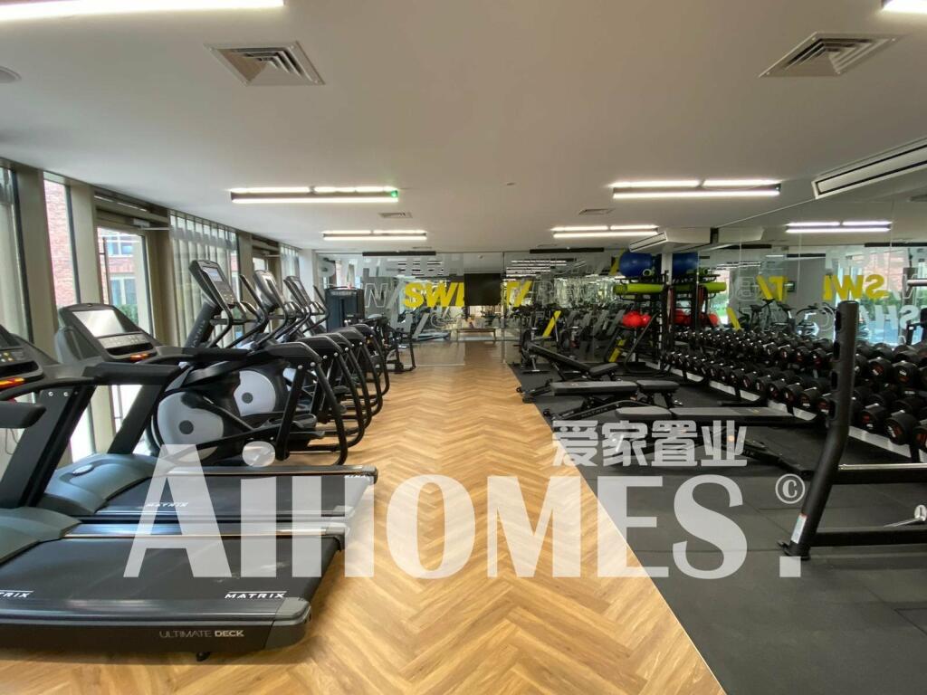 LC-Gym