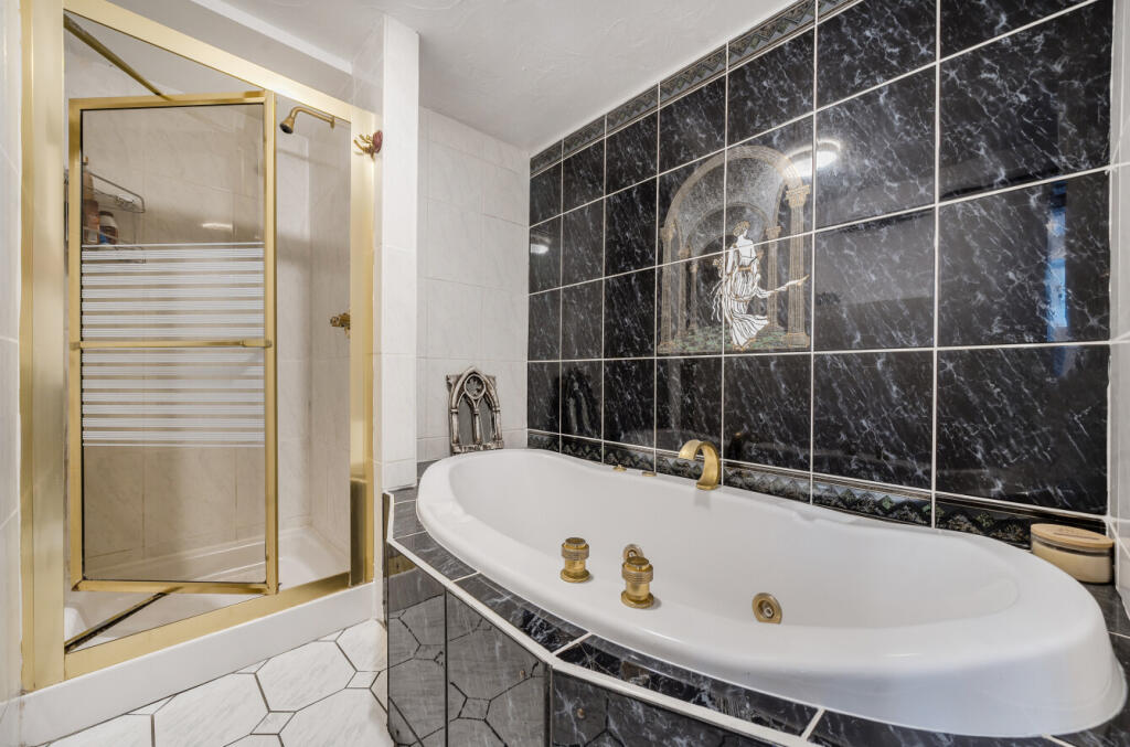 Downstairs Bathroom