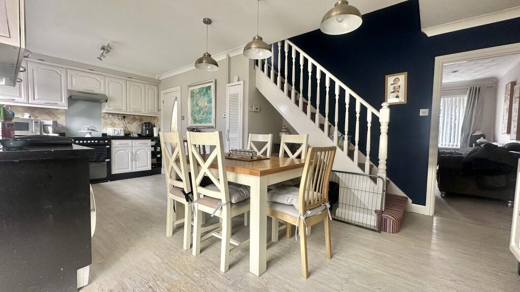 BE6B6B54-5463-4C5...