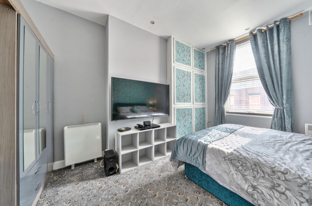 1328651-14-688746...