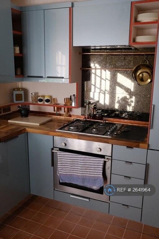 Natural Copper, Wood &amp; Terracotta