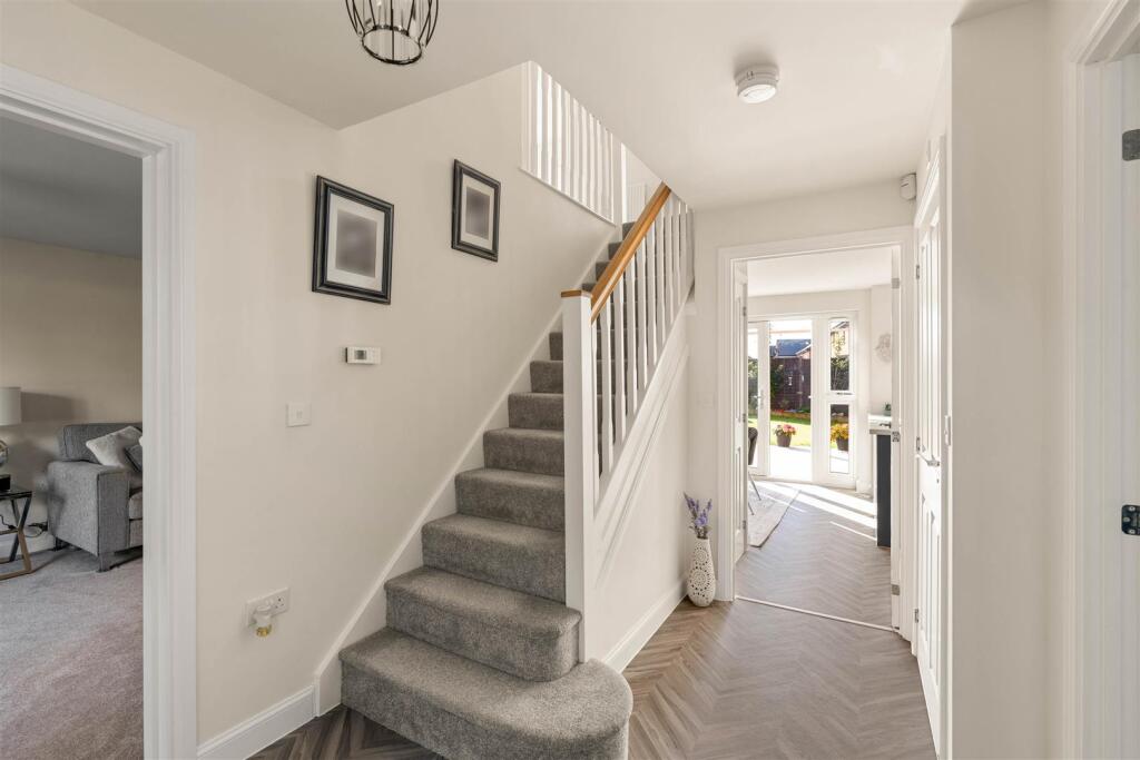 63 Horton Drive (18 of 43).jpg